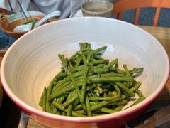 带露水儿的嫩豆角-吃饭皇帝大(解放西路店)