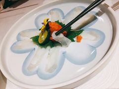 河豚生鱼片-肆月河豚·新淮扬(金融街店)
