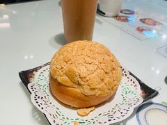 -新大咀港式茶餐厅(宝山万达店)