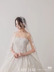 -Lady  Jane高端婚纱礼服馆