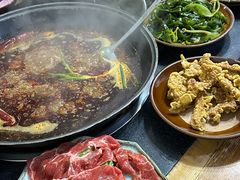 -重庆故事姊妹老火锅(财经学院店)