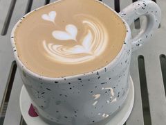 -UNI UNI(环亚凯瑟琳店)