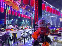 -VIVA·百人年会团建篮球场轰趴馆