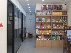 -四月宠物医院·猫专科·心脏专科·内科(转塘店)