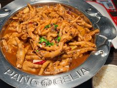 鸡爪煲-胖哥俩肉蟹煲(湖滨银泰in77店)