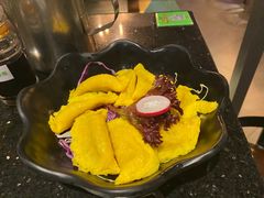 牛筋丸拼鱼蛋饺-马家斑.鲜鱼火锅(松湖万科店)