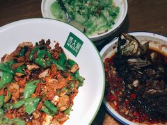 -费大厨辣椒炒肉(万家丽一店)