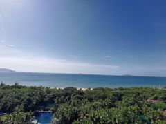 -三亚湾海居铂尔曼度假酒店