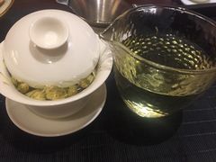 -碧露轩·大益茶体验馆(镇江路店)