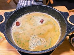 山泉水板栗腰果牛蒡火锅-十二舍·湯物素煮(江泰潤政店)