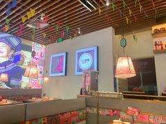 大堂-丫丫厨娘·柠檬鸭(安吉万达店)