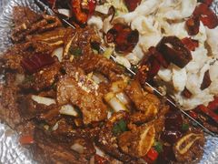 -小鱼小牛·鱼牛干锅·脆鱼火锅(世欧广场店)