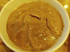 蒲公英沾酱-穆鑫楼食府