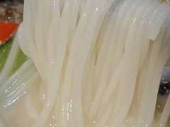 -鲜越鲜鱼粉(财富购物中心店)