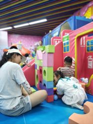 -孩子王童乐园(鹏瑞利青羊广场店)