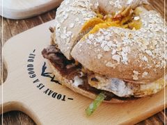 -Catch Bagel(芳草地店)