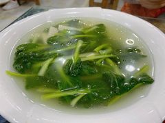 -泸沽肴(泸沽湖大洛水村农村信用社旁店)