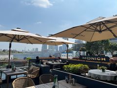 -MONICH牛排融合餐厅(和义大道购物中心店)