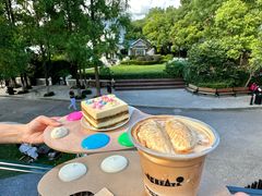 -J Create城市露营咖啡·简餐·宠物(上海动物园店)