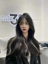 -3·3HAIR SALON