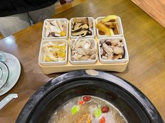 -菌乡缘·野生菌蒸汽鱼火锅(江边夜市店)