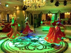 -马尔龙新疆饭店·清真(瑞景店)