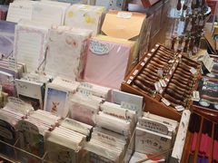 -猫的天空之城概念书店(杭州南宋御街店)