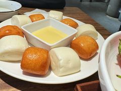 奶香黄金小馒头-小喜客·云南特色菜(纳西庭院店)