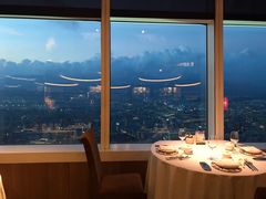 靠窗位-欣叶食艺轩