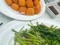 -肥仔文澳门猪骨煲(南京西路店)