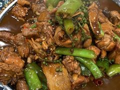 -八两八金·莱芜特色炒鸡(市南漳浦路店)