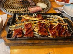 -唯成•韩国炭火烤肉 유성고기