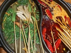 -郑记·古法黑砂锅串串(龙泉店)