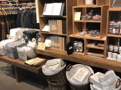 -MUJI无印良品(西湖银泰城店)