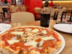 -城市大道红炉披萨烘焙坊