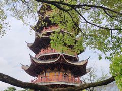 -龙华寺
