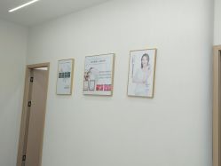-苗方清颜专业祛痘·皮肤管理