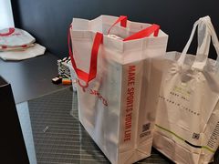 -NIKE品牌体验店(金源新燕莎店)