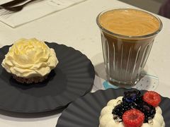 -潮一不贰·法式甜品·生日蛋糕·西式简餐(外滩店)