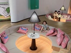 -涨巢·潮玩水疗局