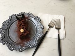 -RGF(巨鹿路店)