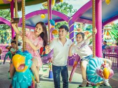 -七彩云南欢乐世界