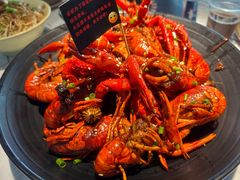-巴厘龙虾·榜首油焖大虾(音乐学院·沿江酒馆店)