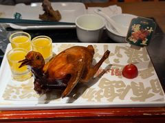 红烧乳鸽伴百香果汁-大鸽饭(北京路店)