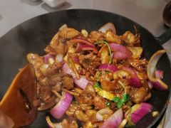 -胡须佬鸡煲四季火锅店(石厦西村直营店)