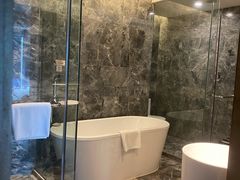 -榛悦隆堡成都酒店(春熙路太古里店)