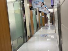 -雅悦齿科(顾村公园店)