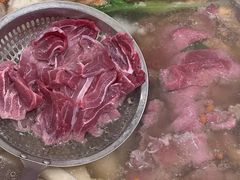 -牛沙暴潮汕牛肉火锅(章江南大道店)