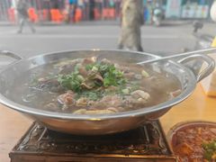 -谢老五跷脚牛肉·非遗传承店