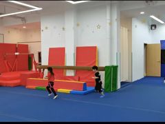 -蜩动儿童运动成长馆(恒生万鹂广场店)